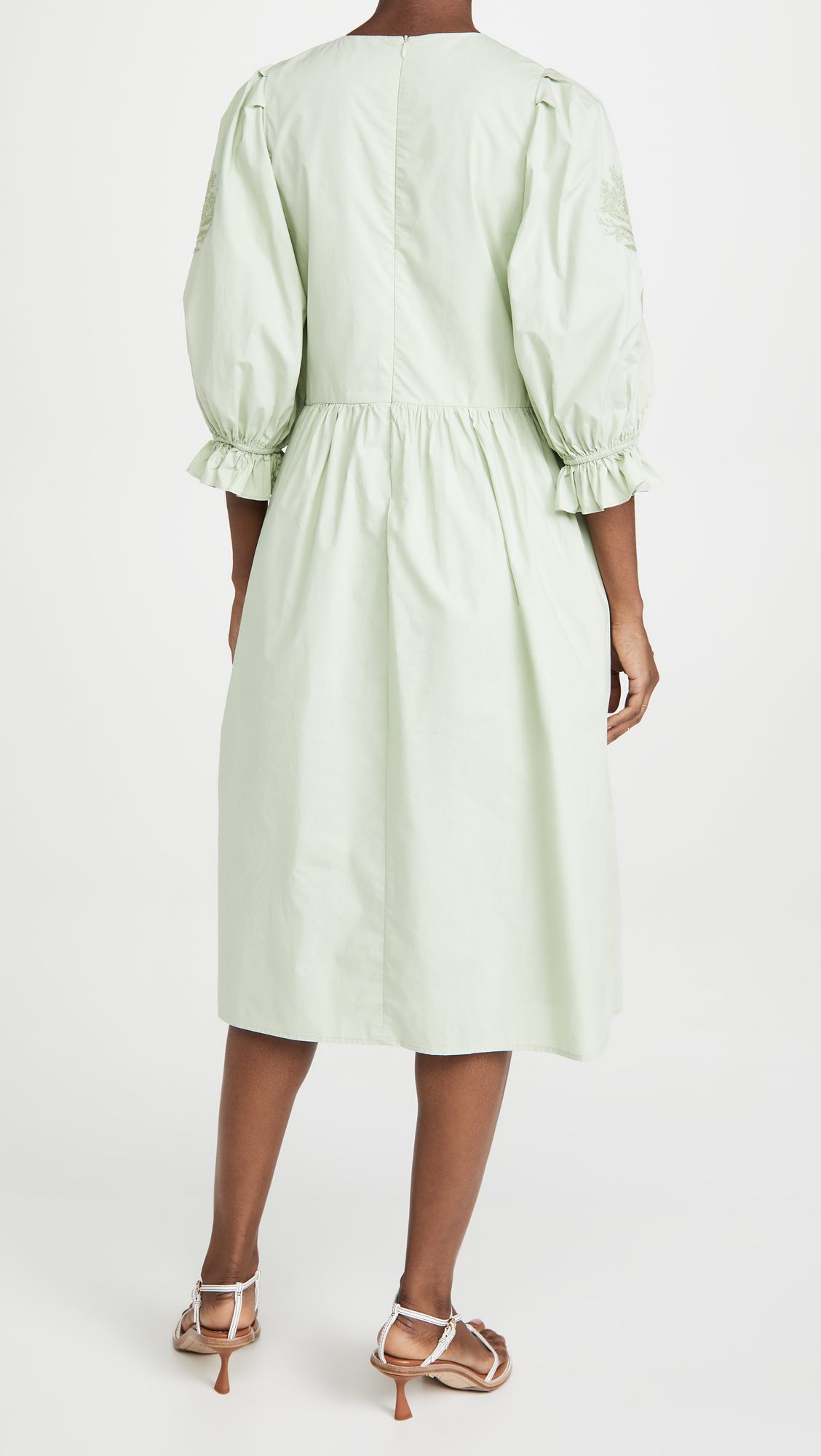 meado300681a3d7_1622660928361_2-0